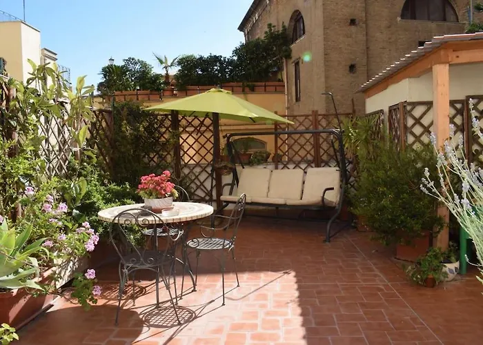 Terrace Flat In Central Naples