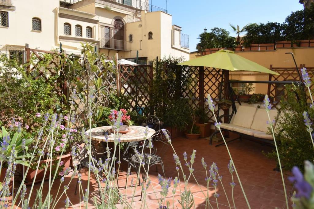 Terrace Flat In Apartment